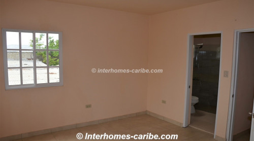 photos for MONTELLANO: APARTMENT WITH 100 M² / 1,076 FT²
