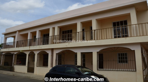 photos for MONTELLANO: APARTMENT WITH 100 M² / 1,076 FT²