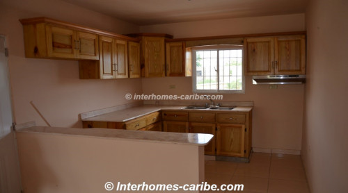 photos for MONTELLANO: APARTMENT WITH 100 M² / 1,076 FT²