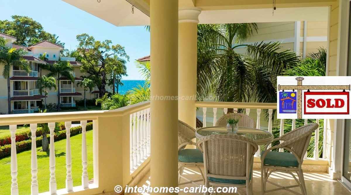SOSÚA: 2 BEDROOM APARTMENT SECOND LINE TO THE SEA, PARTIAL SEA VIEW
