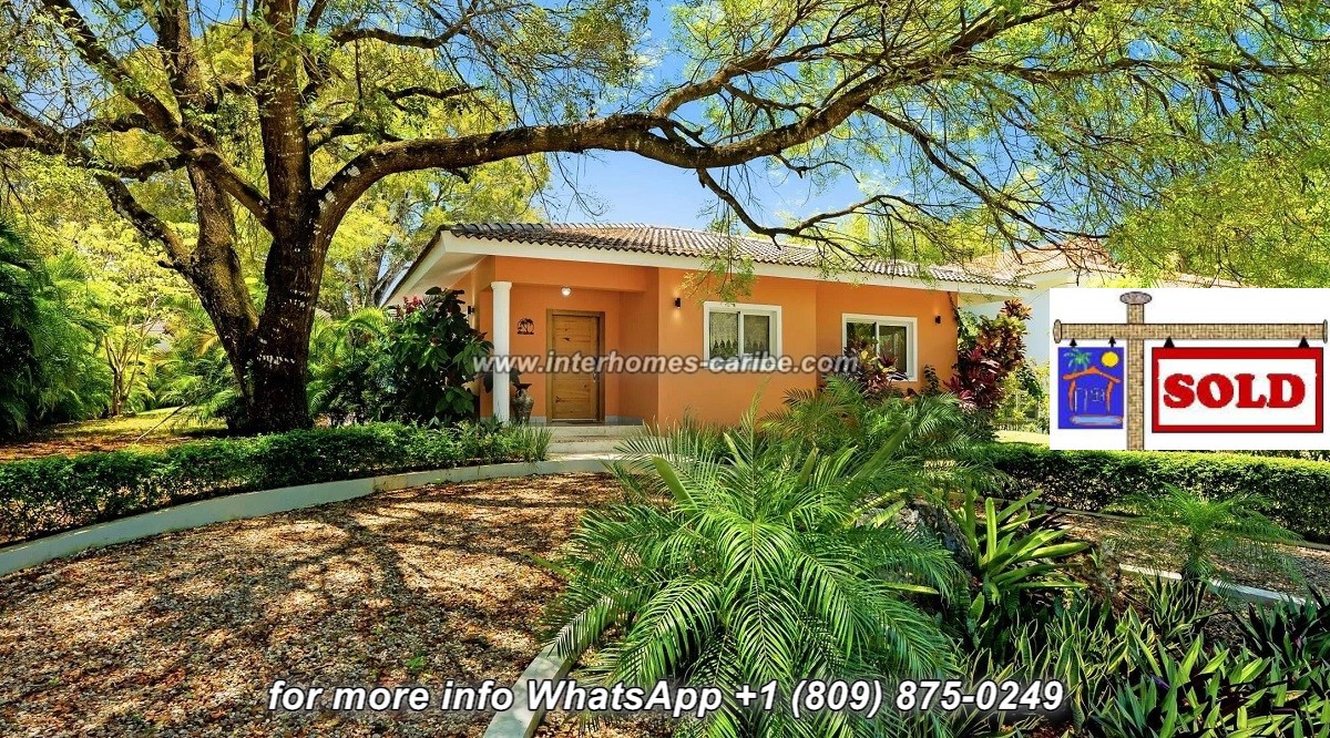 S O L D - SOSUA: 2-BEDROOM, 2-BATHROOM, MOVE-IN VILLA IN PRIME LOCATION